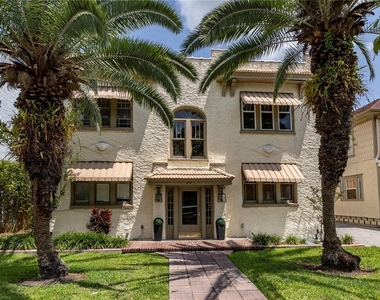 613 E Ridgewood Street - Photo Thumbnail 1