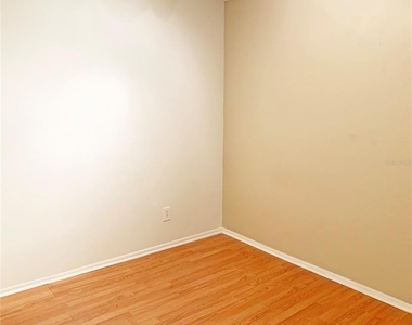 125 Springwood Circle - Photo Thumbnail 4