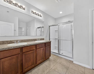 445 Panda Place - Photo Thumbnail 13