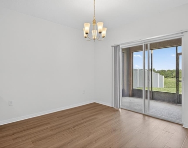 445 Panda Place - Photo Thumbnail 9