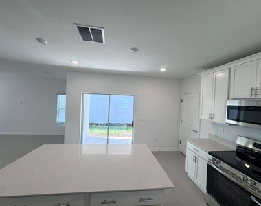 6087 Wellbeing Way - Photo Thumbnail 5