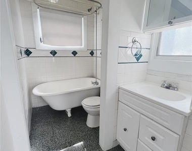 429 Ruth Ln - Photo Thumbnail 4