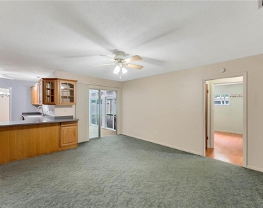 343 Michigan Ave - Photo Thumbnail 18