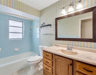 343 Michigan Ave - Photo Thumbnail 21