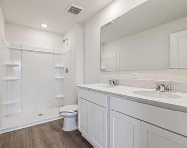 507 Remick Street - Photo Thumbnail 16