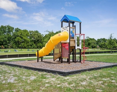507 Remick Street - Photo Thumbnail 23