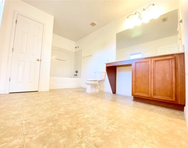 13631 Phoenix Drive - Photo Thumbnail 28