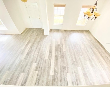 13631 Phoenix Drive - Photo Thumbnail 22