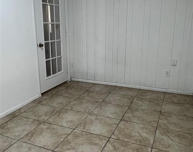 29 Miami Drive - Photo Thumbnail 3