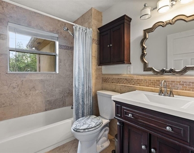 2120 Murdock Boulevard - Photo Thumbnail 9