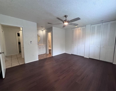 5343 Hansel Avenue - Photo Thumbnail 19