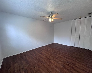 5343 Hansel Avenue - Photo Thumbnail 26