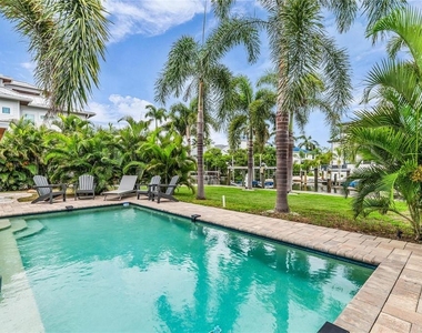 714 Norton Street - Photo Thumbnail 29