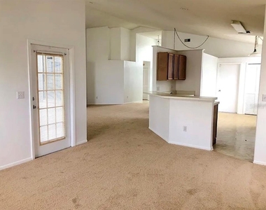 12533 Darby Avenue - Photo Thumbnail 5
