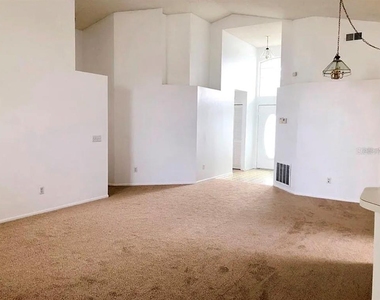 12533 Darby Avenue - Photo Thumbnail 3