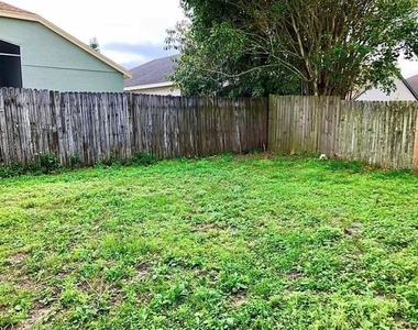 12533 Darby Avenue - Photo Thumbnail 14