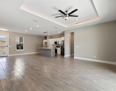 1339 Congo Court - Photo Thumbnail 10