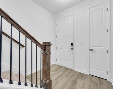 9305 Luminary Boulevard - Photo Thumbnail 6