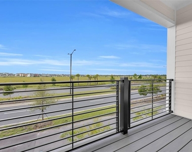 9305 Luminary Boulevard - Photo Thumbnail 4