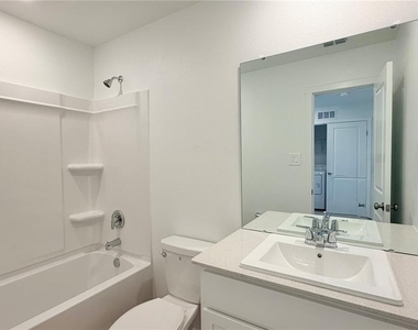 1561 Plank Place - Photo Thumbnail 30