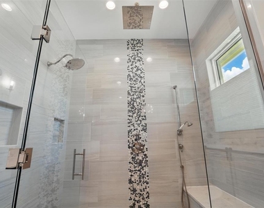 1620 Palm Avenue - Photo Thumbnail 40