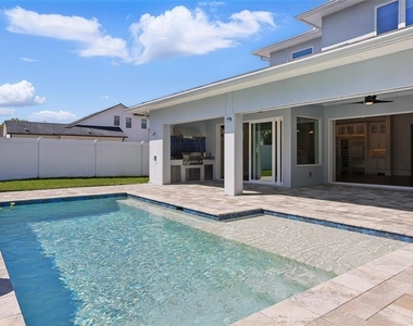 1620 Palm Avenue - Photo Thumbnail 26