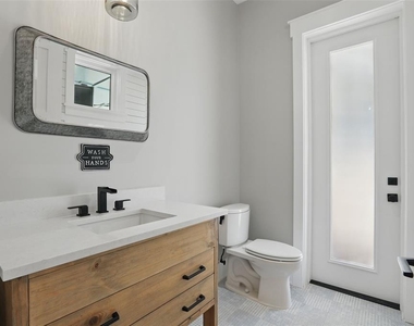 1620 Palm Avenue - Photo Thumbnail 35
