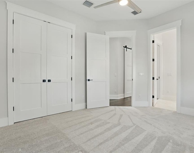 1620 Palm Avenue - Photo Thumbnail 51
