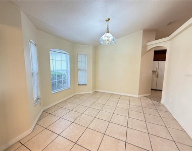 10438 Vista Pines Loop - Photo Thumbnail 7