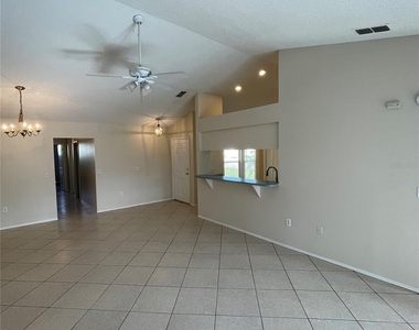 504 Lake Dexter Boulevard - Photo Thumbnail 6