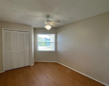 504 Lake Dexter Boulevard - Photo Thumbnail 19
