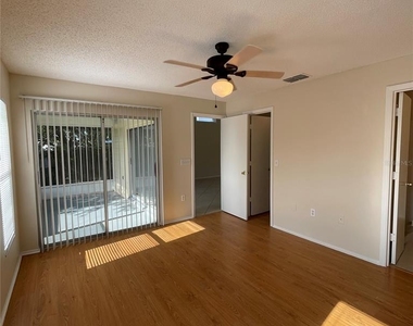 504 Lake Dexter Boulevard - Photo Thumbnail 10