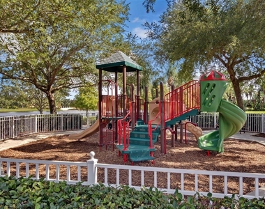 12129 Breda Lane - Photo Thumbnail 32