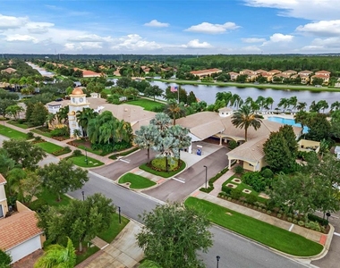 12129 Breda Lane - Photo Thumbnail 22