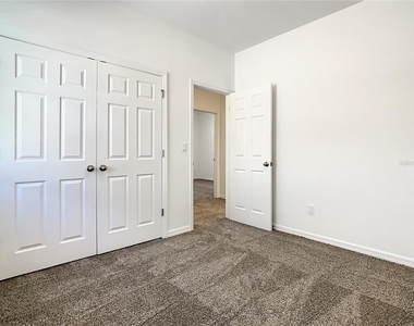 4749 Cross Prairie Parkway - Photo Thumbnail 27