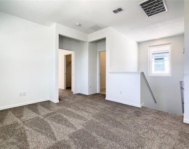 4749 Cross Prairie Parkway - Photo Thumbnail 38