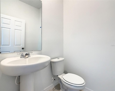 4749 Cross Prairie Parkway - Photo Thumbnail 24