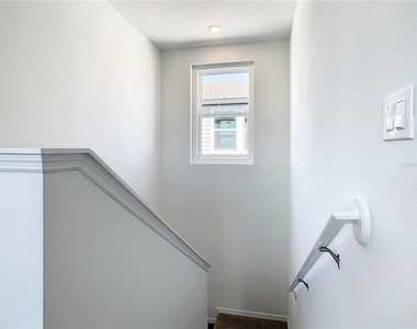 4749 Cross Prairie Parkway - Photo Thumbnail 25