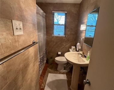2850 W Livingston Street - Photo Thumbnail 28