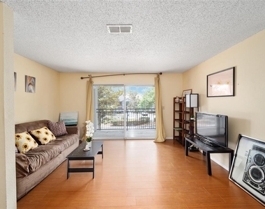 3705 Sw 27th Street - Photo Thumbnail 14