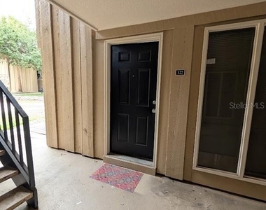 507 Nw 39th Road - Photo Thumbnail 1