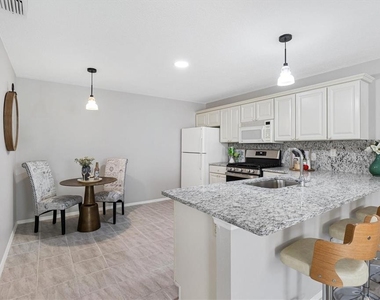 2014 Johnson Court - Photo Thumbnail 13