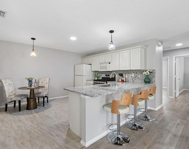2014 Johnson Court - Photo Thumbnail 12