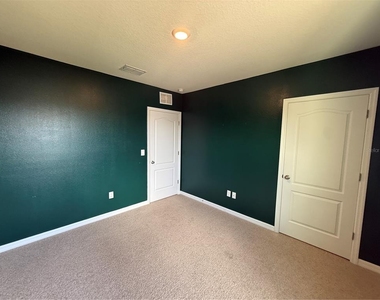 11106 Amber Ridge Drive - Photo Thumbnail 15