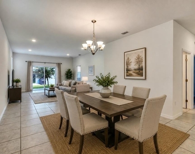 2599 Avalon Park Boulevard - Photo Thumbnail 7