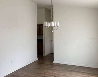 15 Lamoyne Lane - Photo Thumbnail 3