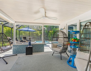 2560 Sunnyside Street - Photo Thumbnail 26