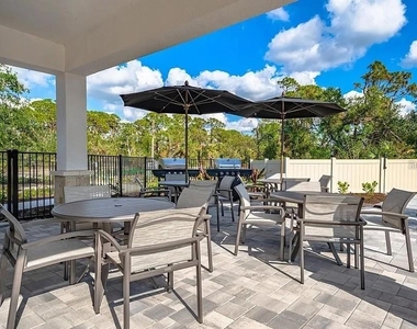 7154 Grand Forest Way - Photo Thumbnail 32