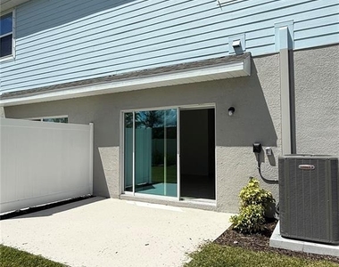 7154 Grand Forest Way - Photo Thumbnail 13