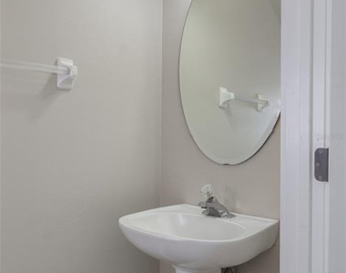 4726 Sabal Key Drive - Photo Thumbnail 11
